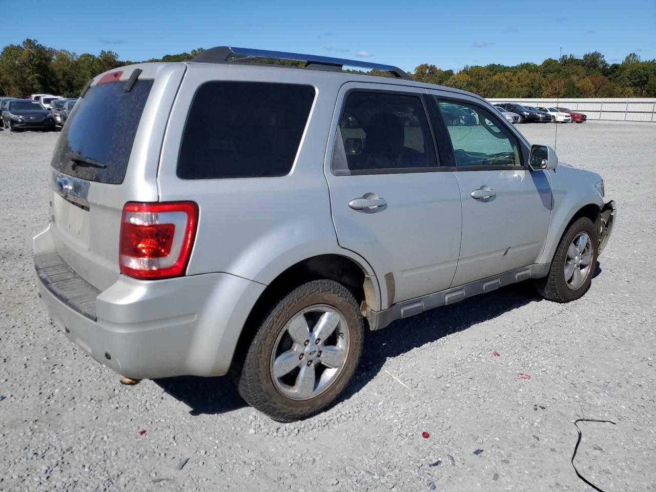 2009 FORD ESCAPE