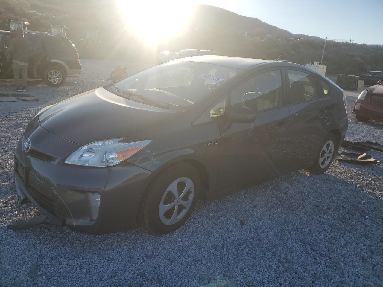 2015 TOYOTA PRIUS
