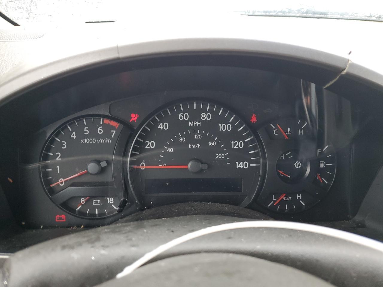 2004 NISSAN Armada