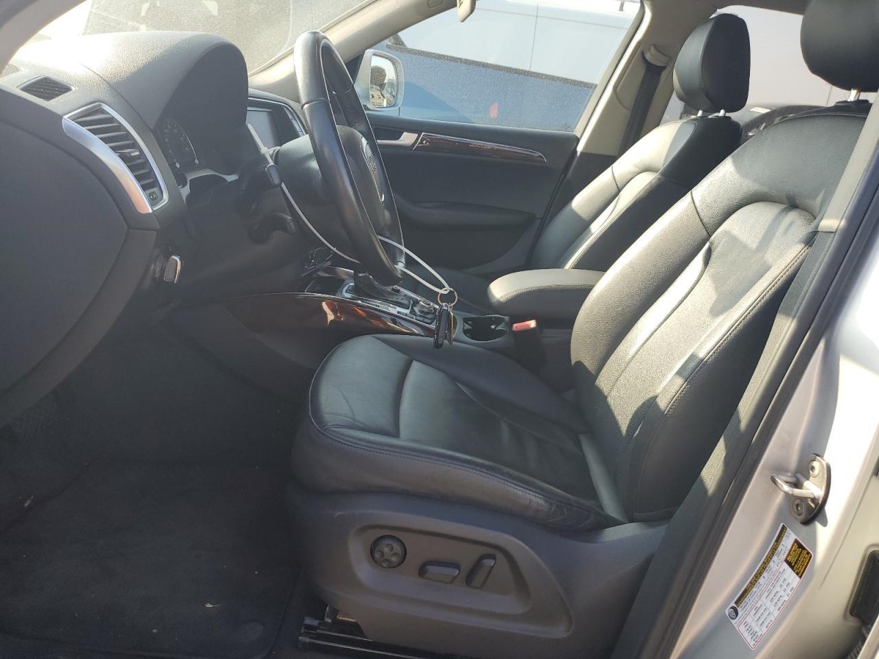 2012 AUDI Q5