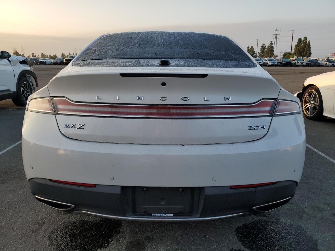 2017 LINCOLN MKZ