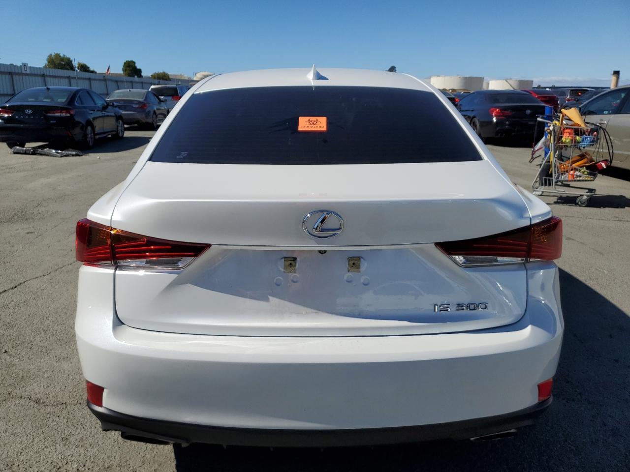 2019 LEXUS Is