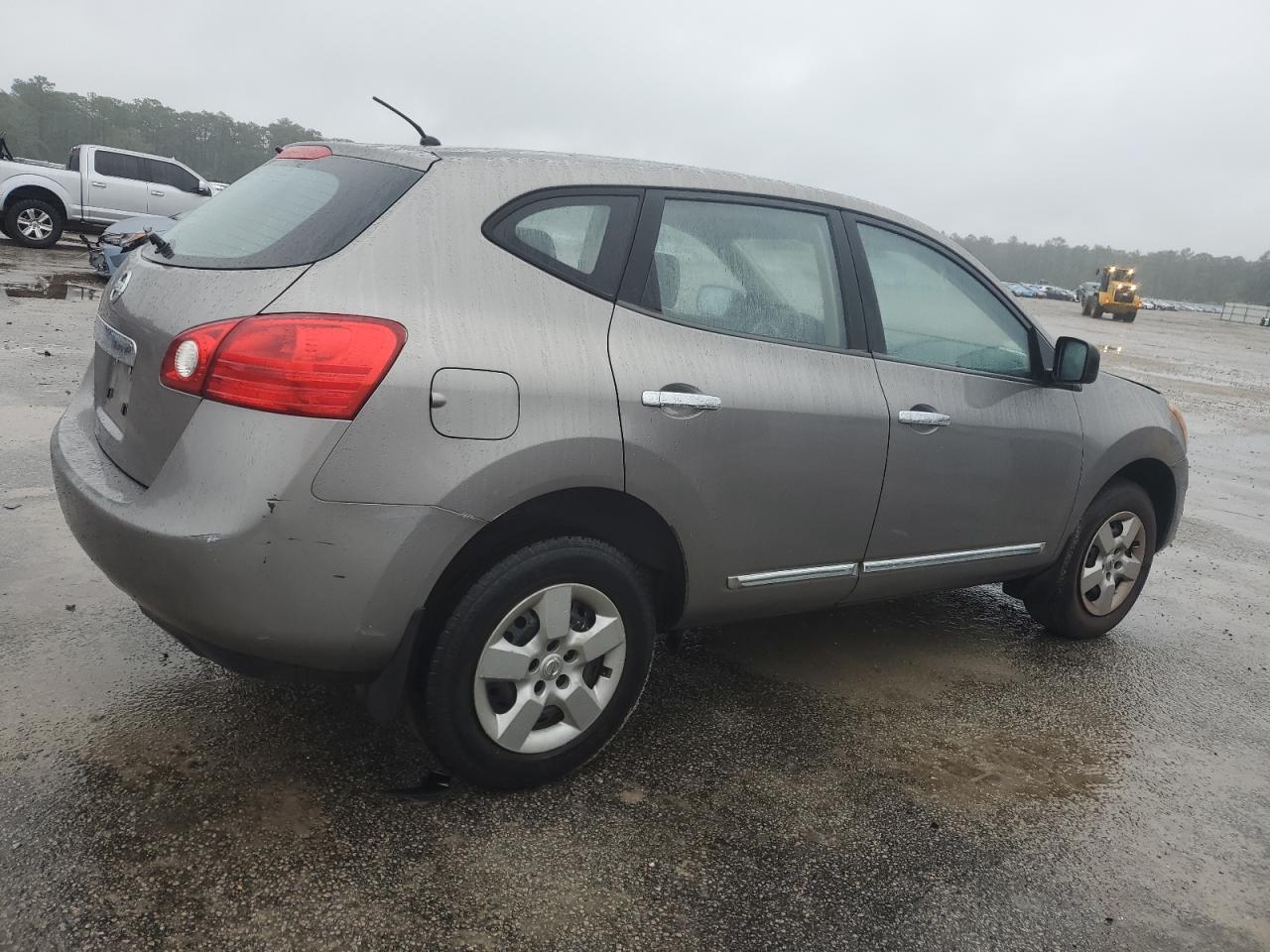 2014 NISSAN ROGUE