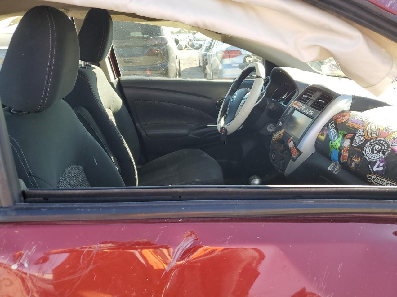 2019 NISSAN VERSA