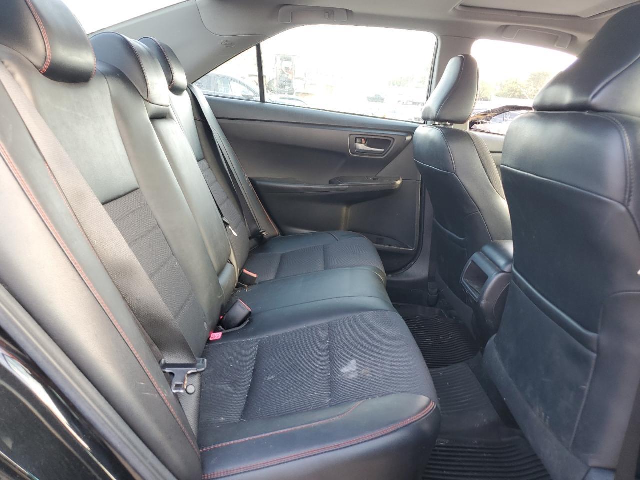 2017 TOYOTA CAMRY