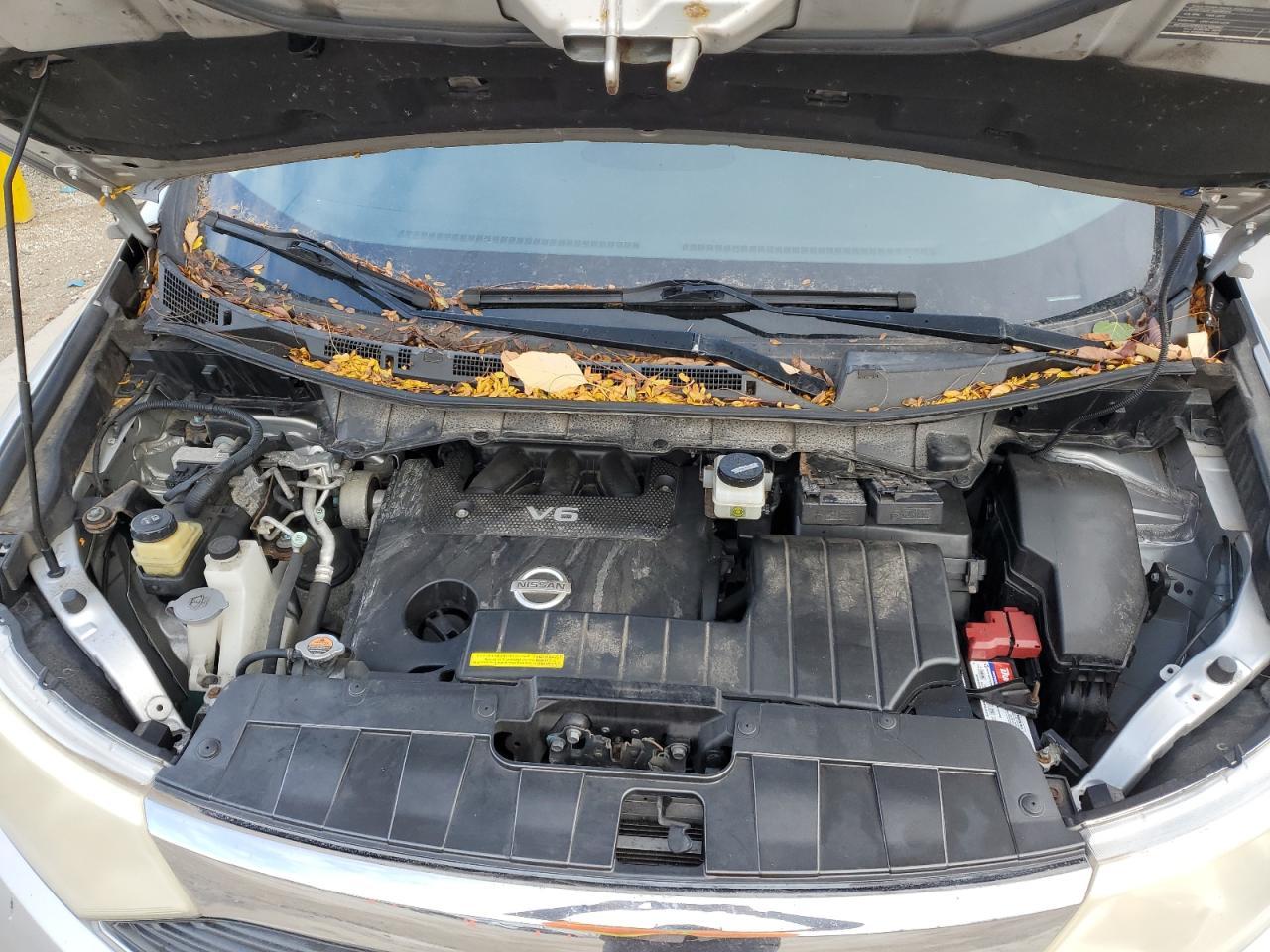 2014 NISSAN Quest