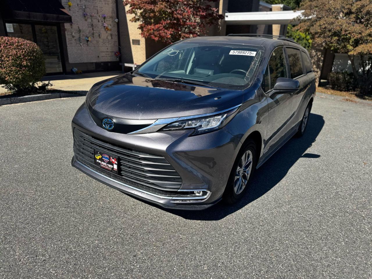 2021 TOYOTA SIENNA