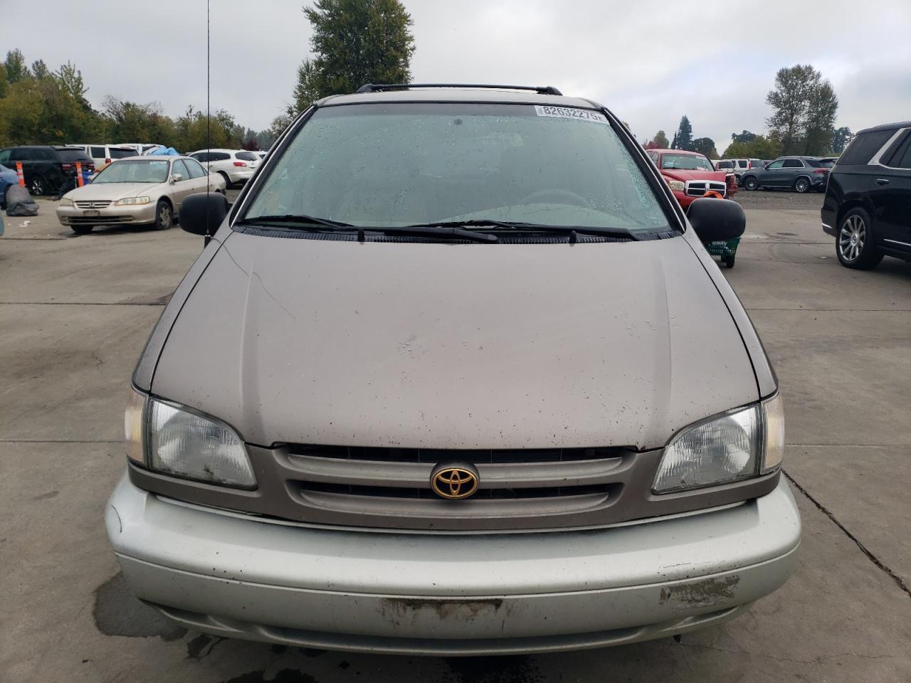 1998 TOYOTA SIENNA