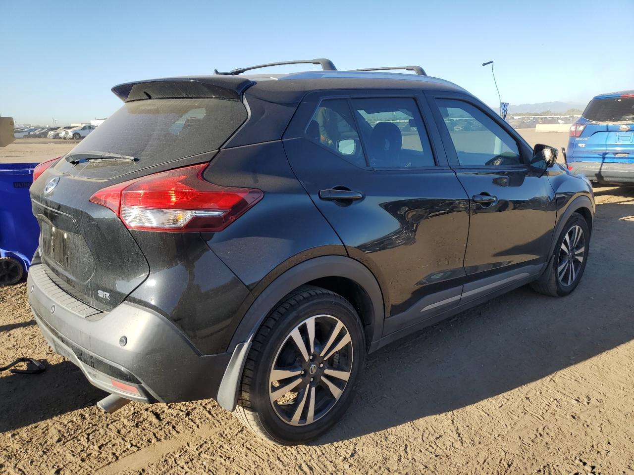 2020 NISSAN KICKS