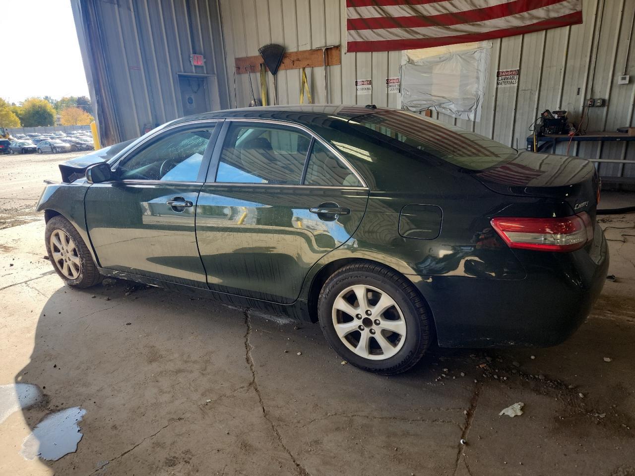 2010 TOYOTA CAMRY