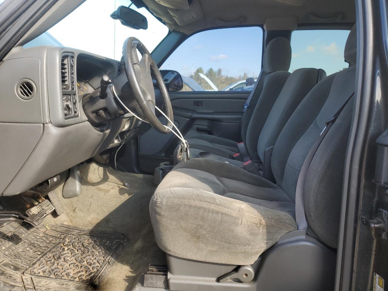 2004 CHEVROLET Silverado