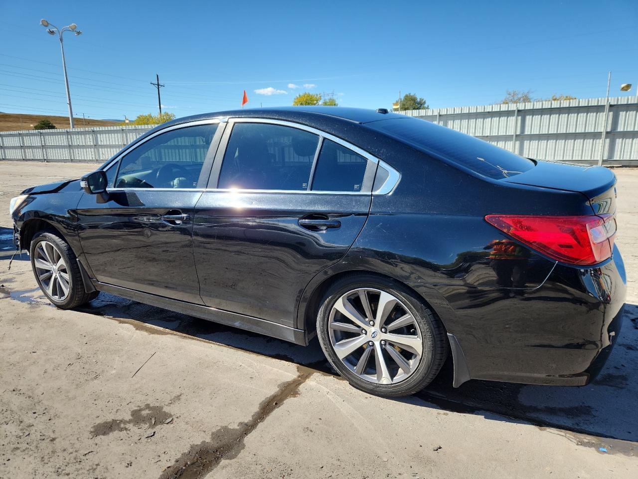 2015 SUBARU Legacy