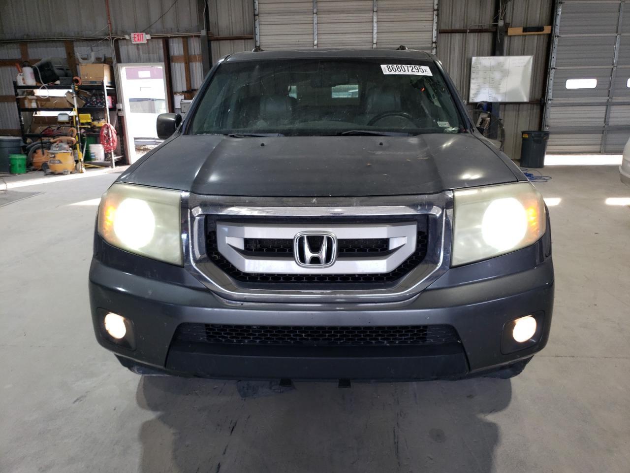 2011 HONDA PILOT