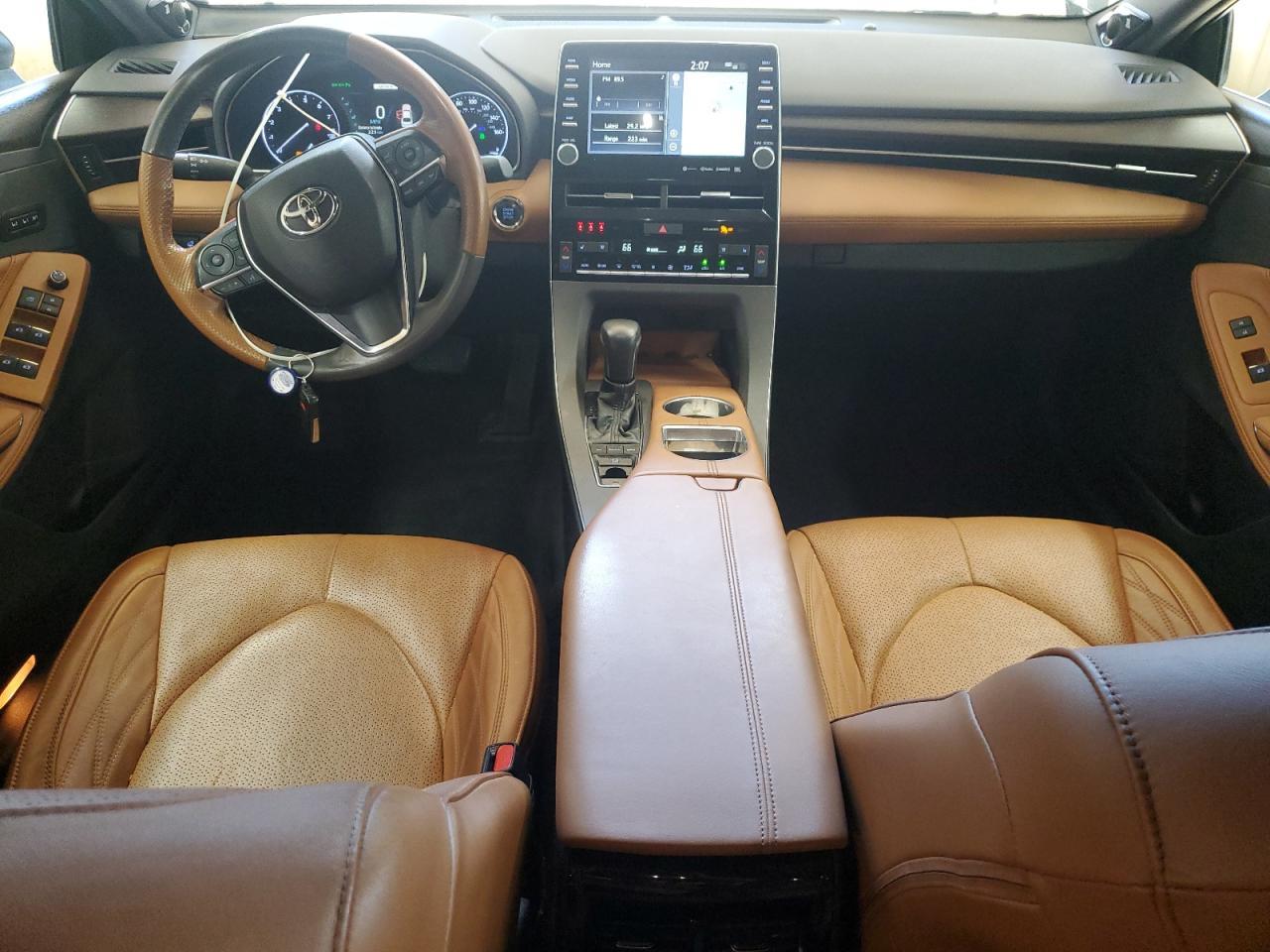 2019 TOYOTA Avalon