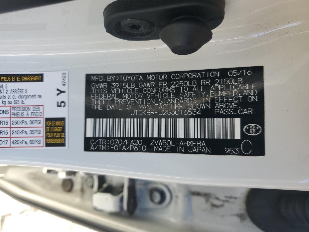 2016 TOYOTA PRIUS