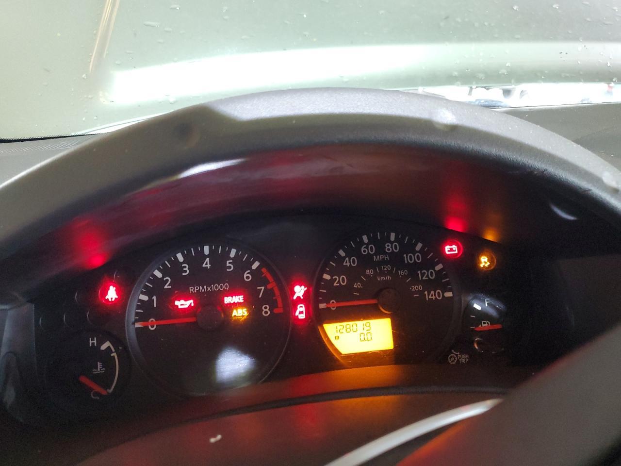 2014 NISSAN Frontier