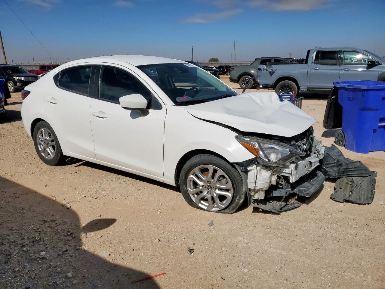 2016 TOYOTA SCION