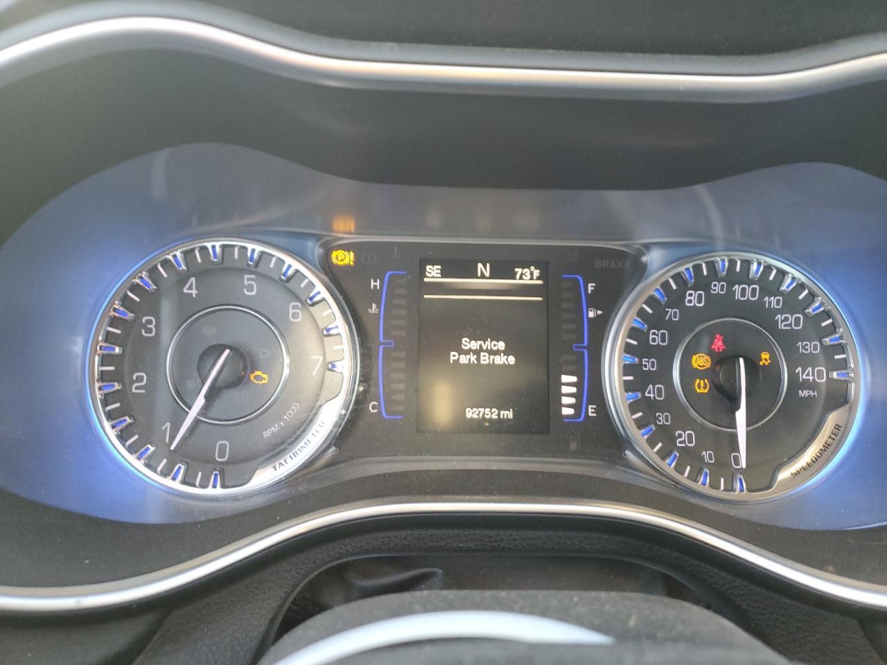 2015 CHRYSLER 200