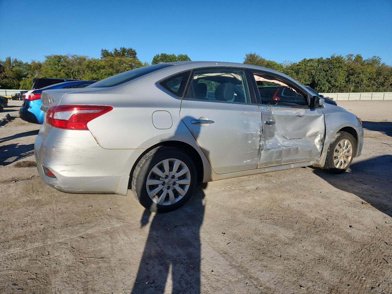2016 NISSAN SENTRA