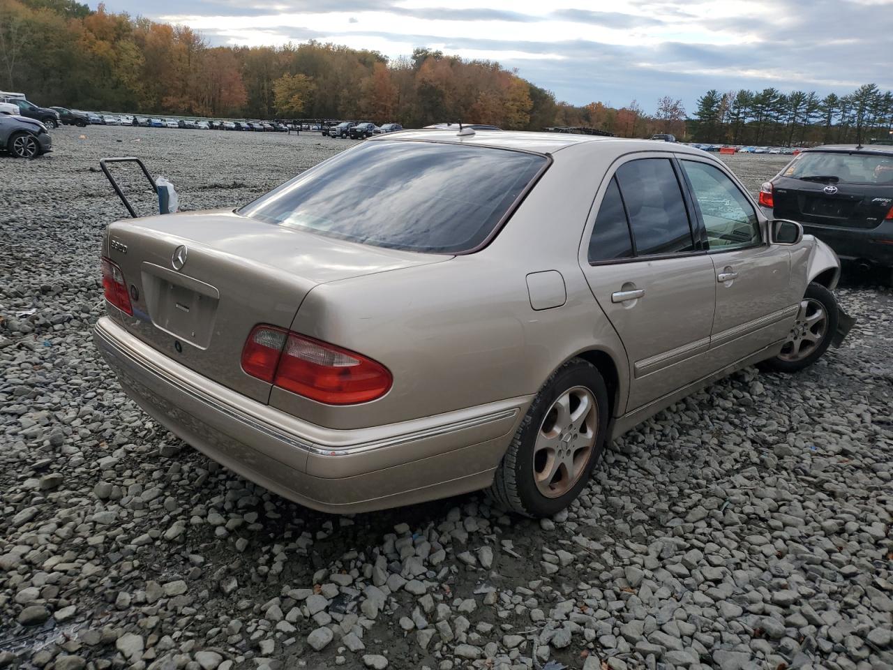 2002 MERCEDES-BENZ E-Class