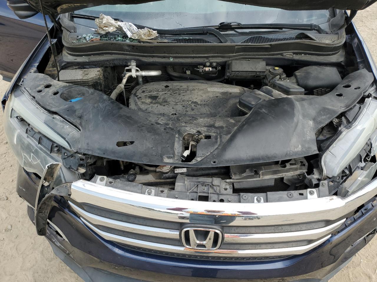 2017 HONDA PILOT