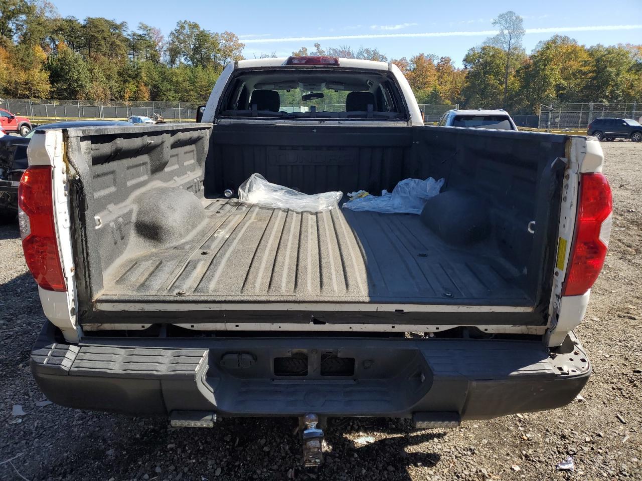2017 TOYOTA TUNDRA