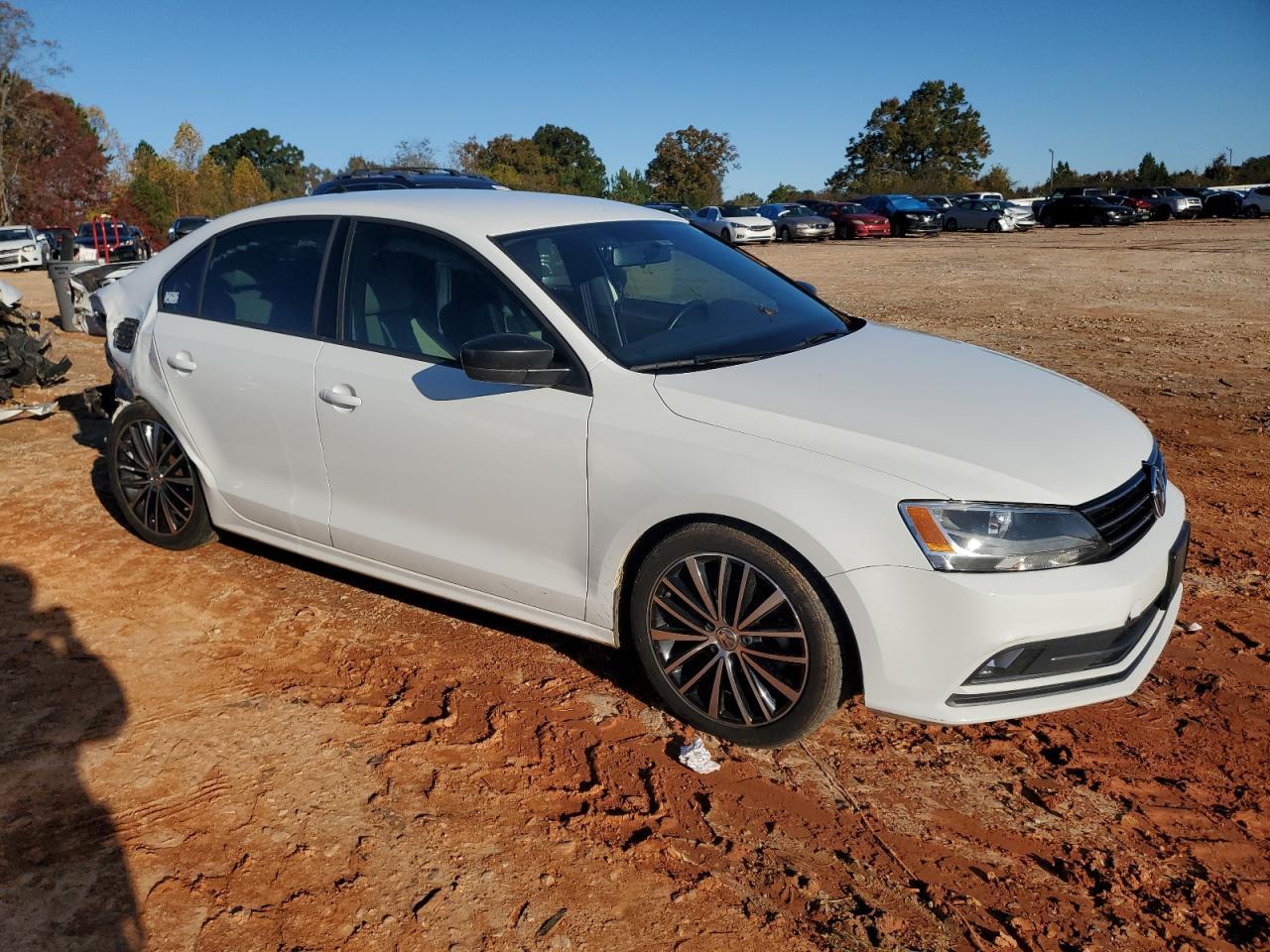 2016 VOLKSWAGEN JETTA