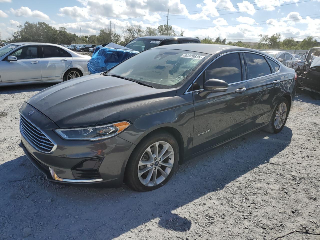 2019 FORD FUSION