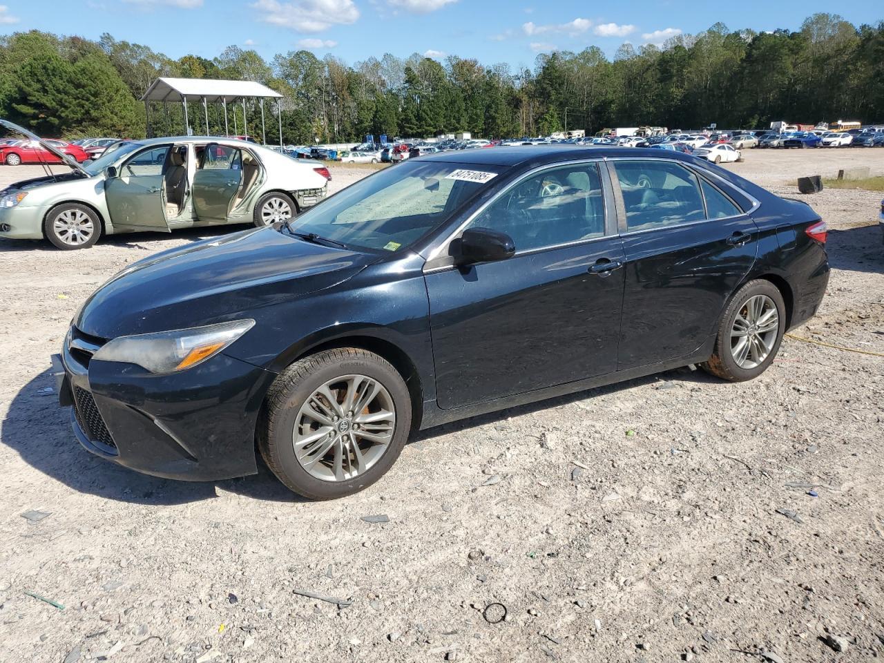 2017 TOYOTA CAMRY