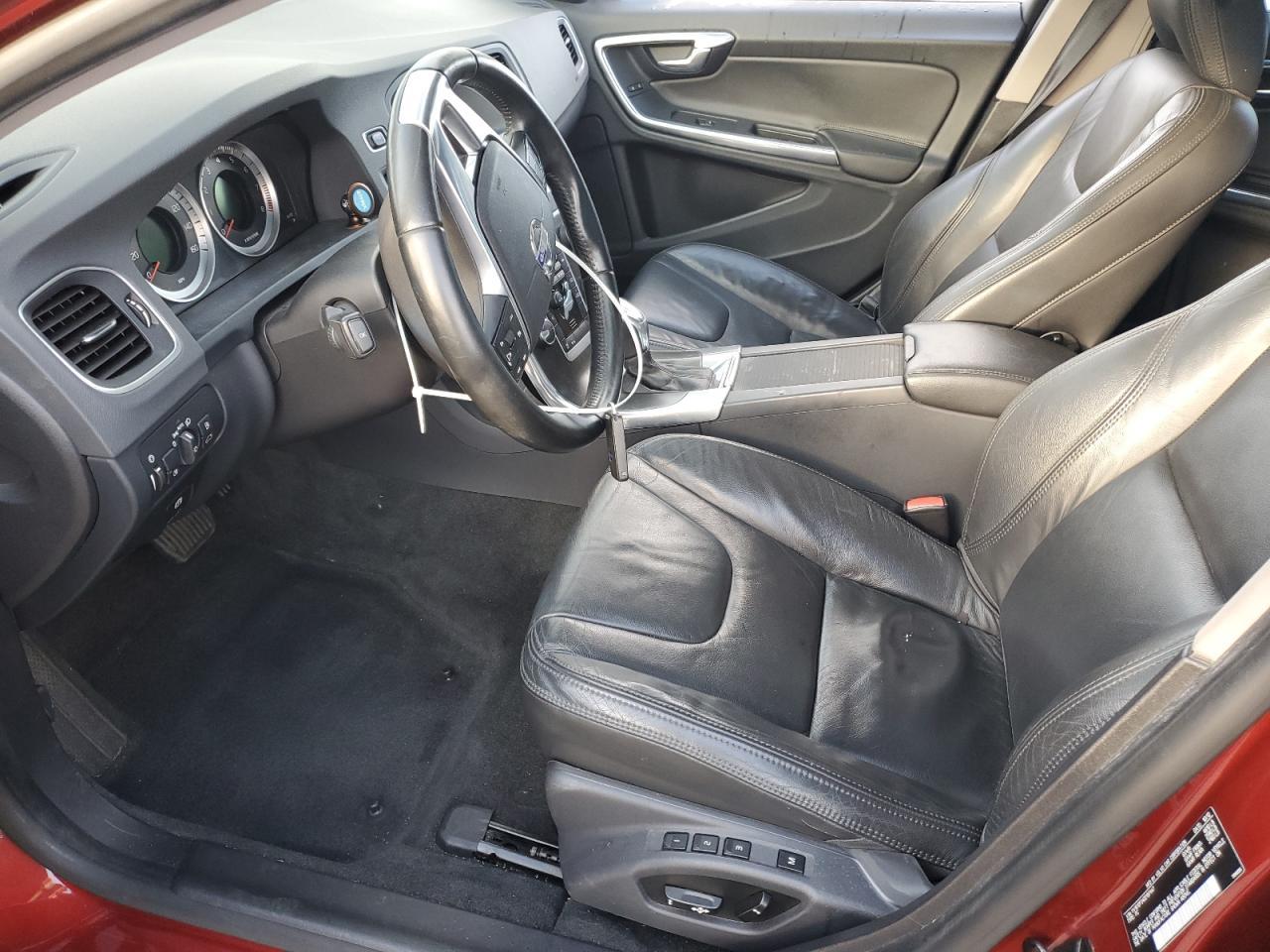 2013 VOLVO S60