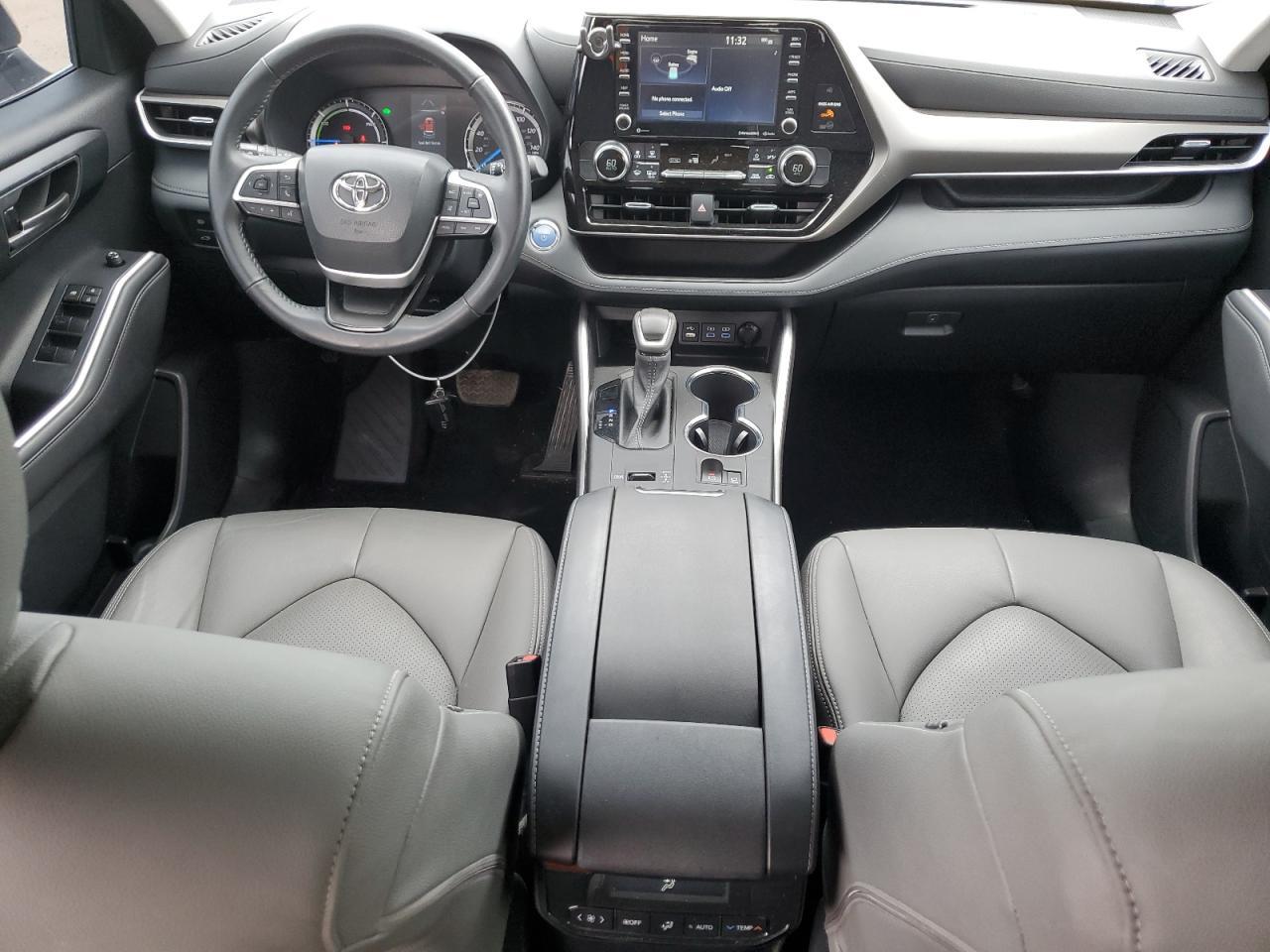 2022 TOYOTA HIGHLANDER