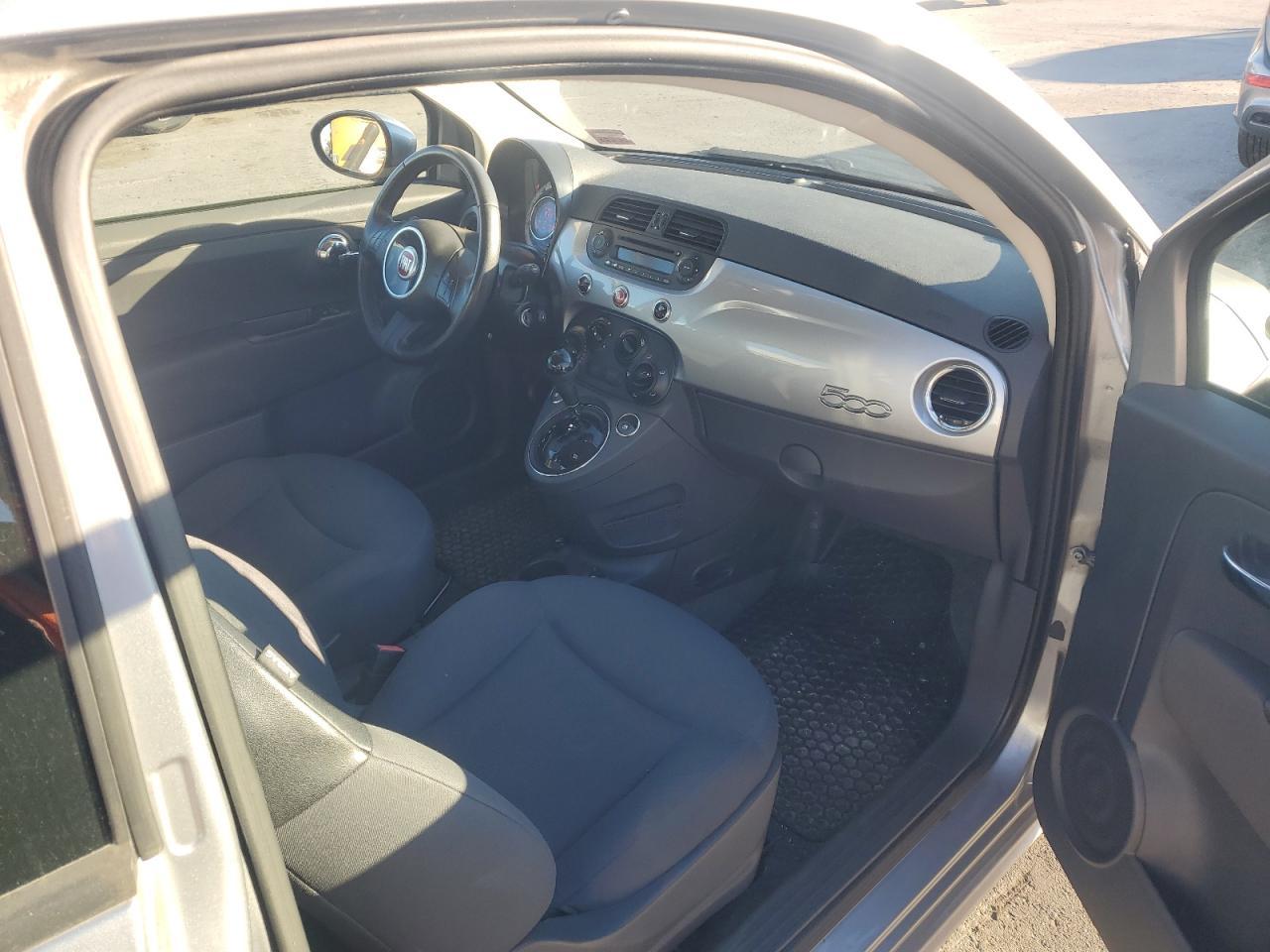 2015 FIAT 500