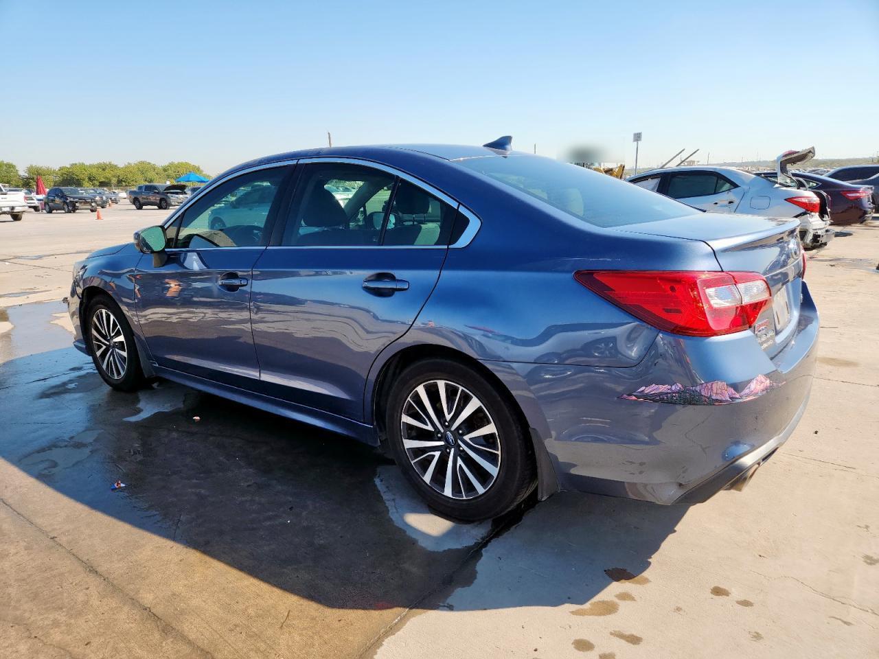 2018 SUBARU Legacy