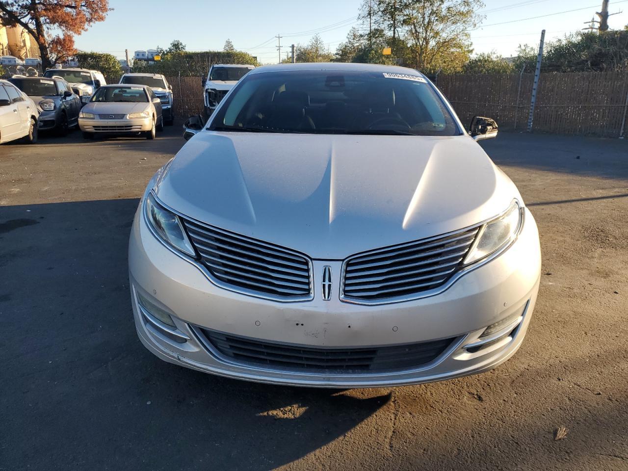 2013 LINCOLN MKZ