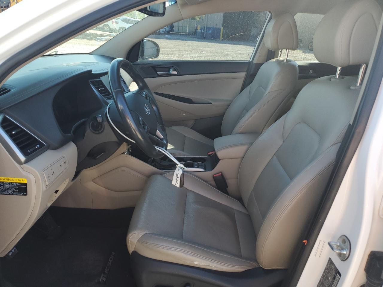 2017 HYUNDAI TUCSON