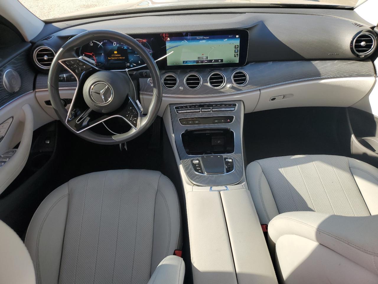2022 MERCEDES-BENZ E-Class