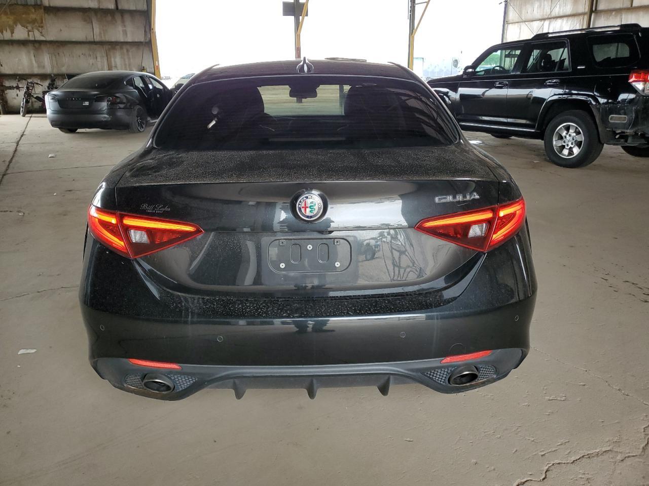 2017 ALFA ROMEO Giulia
