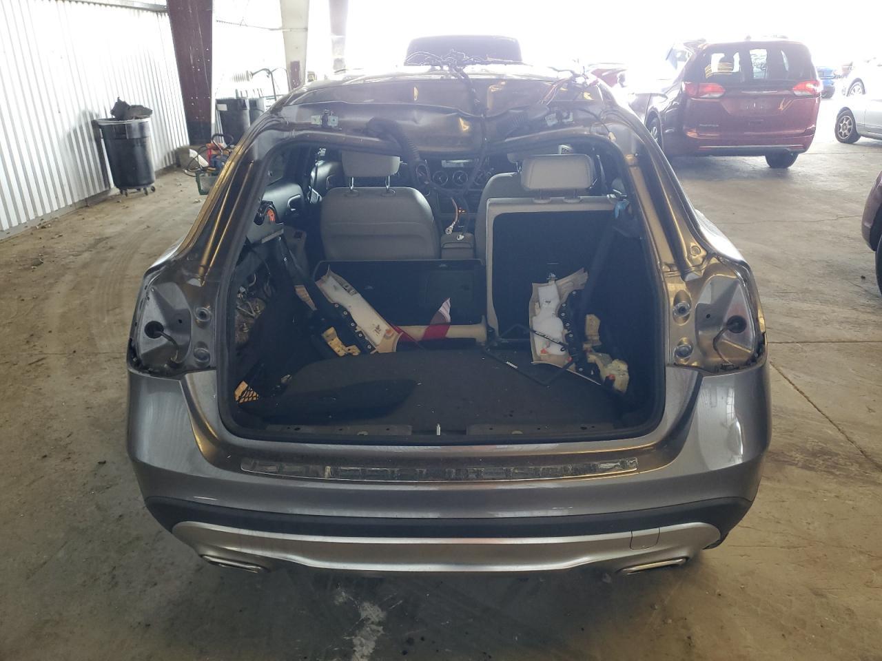 2017 MERCEDES-BENZ GLA-Class