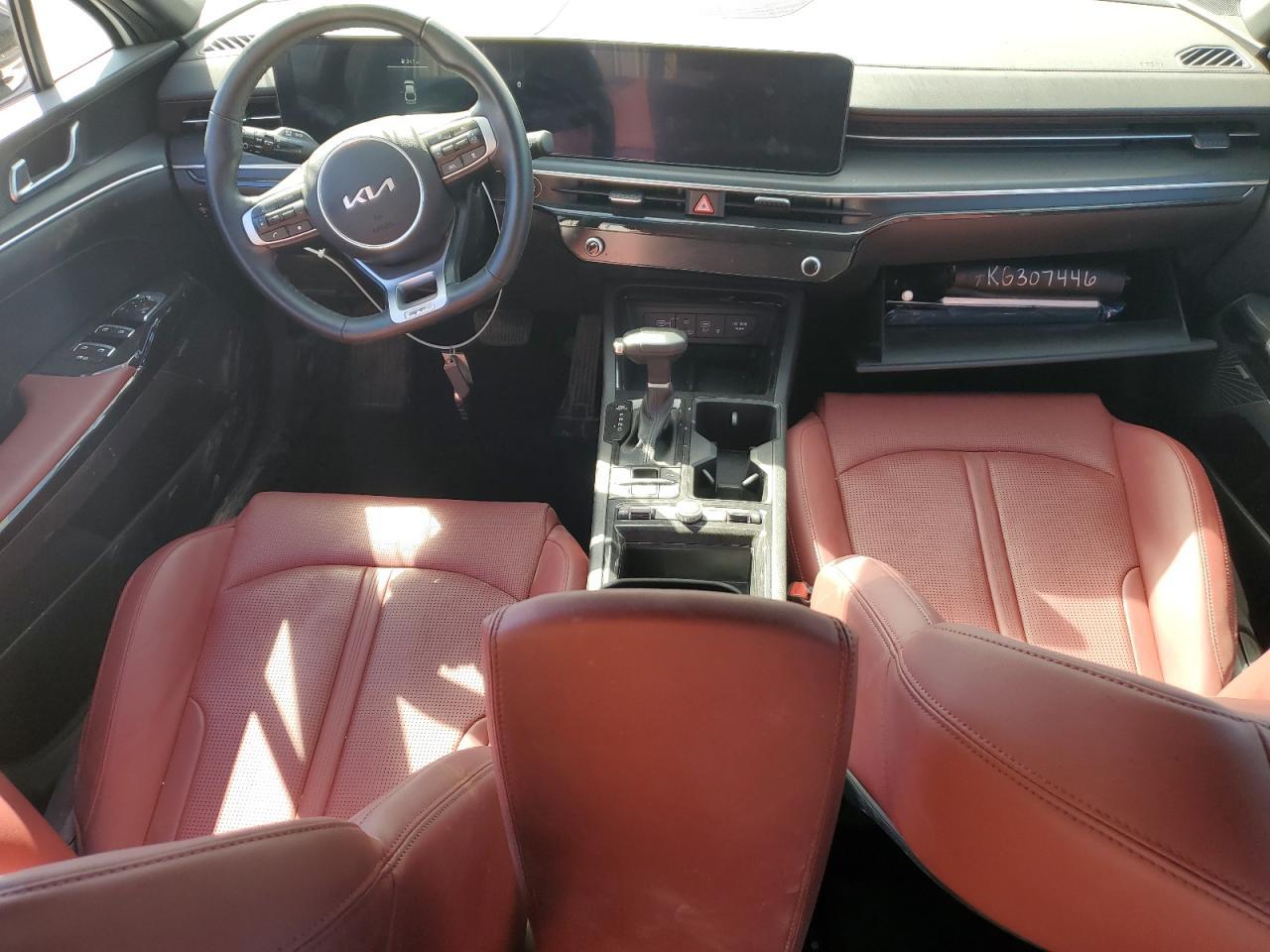 2025 KIA K5