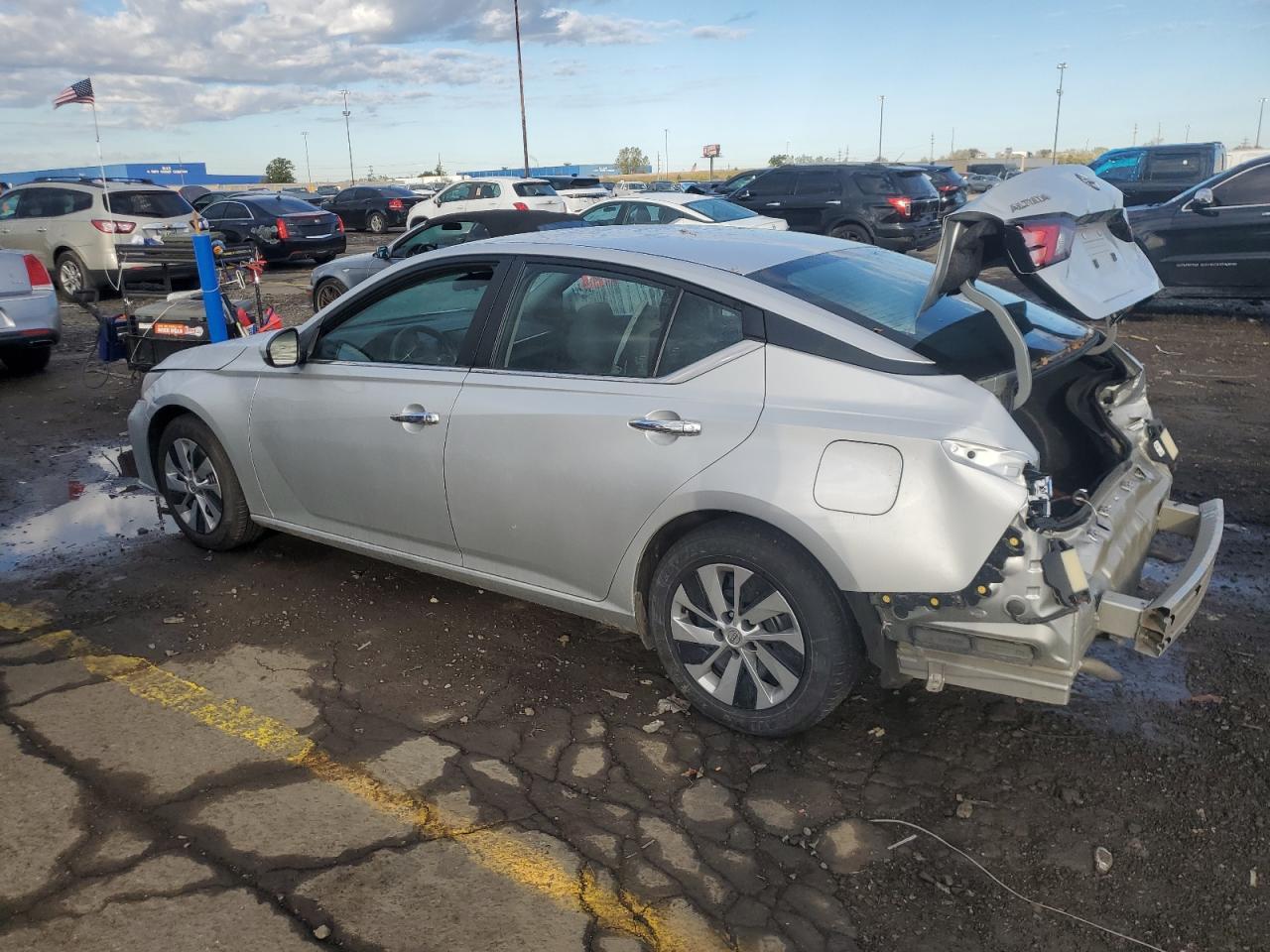 2023 NISSAN ALTIMA