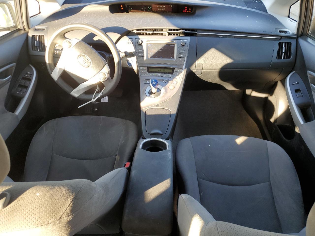2015 TOYOTA PRIUS
