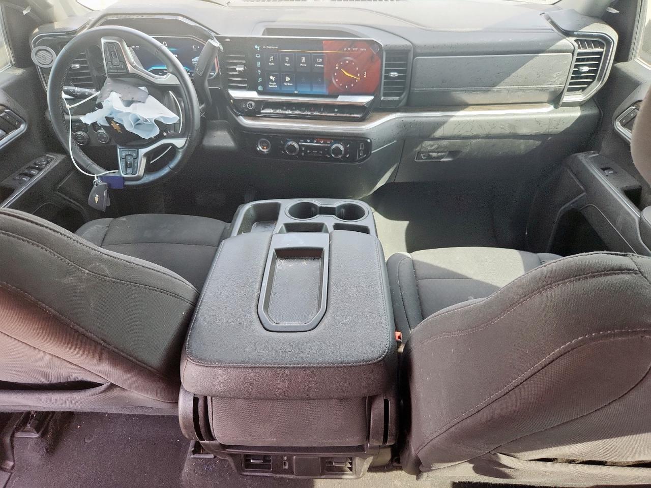2023 CHEVROLET Silverado