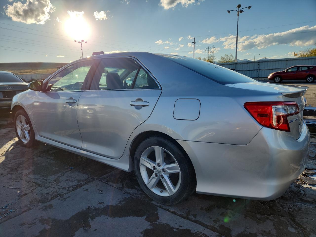 2014 TOYOTA CAMRY