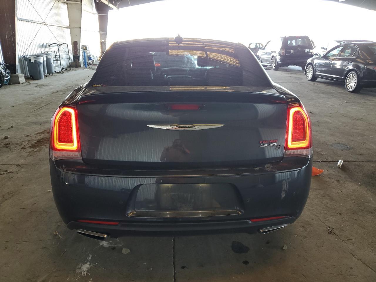 2018 CHRYSLER 300