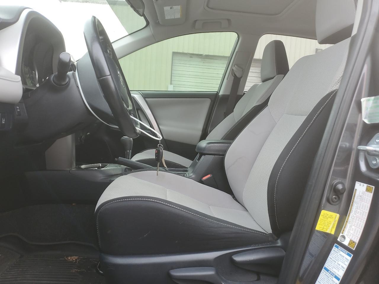 2017 TOYOTA RAV4