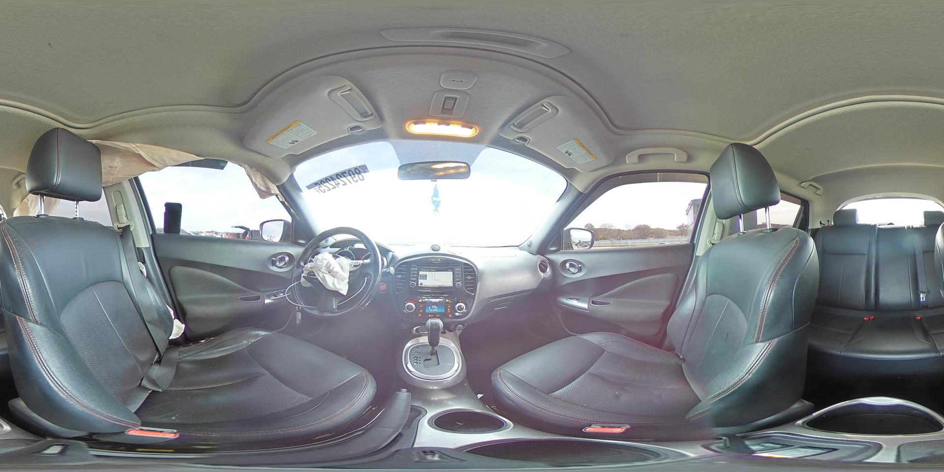 2015 NISSAN Juke