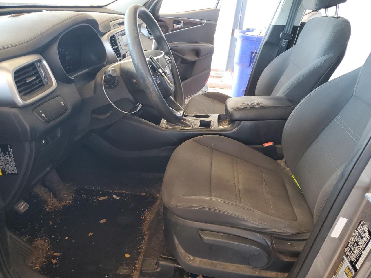 2017 KIA SORENTO