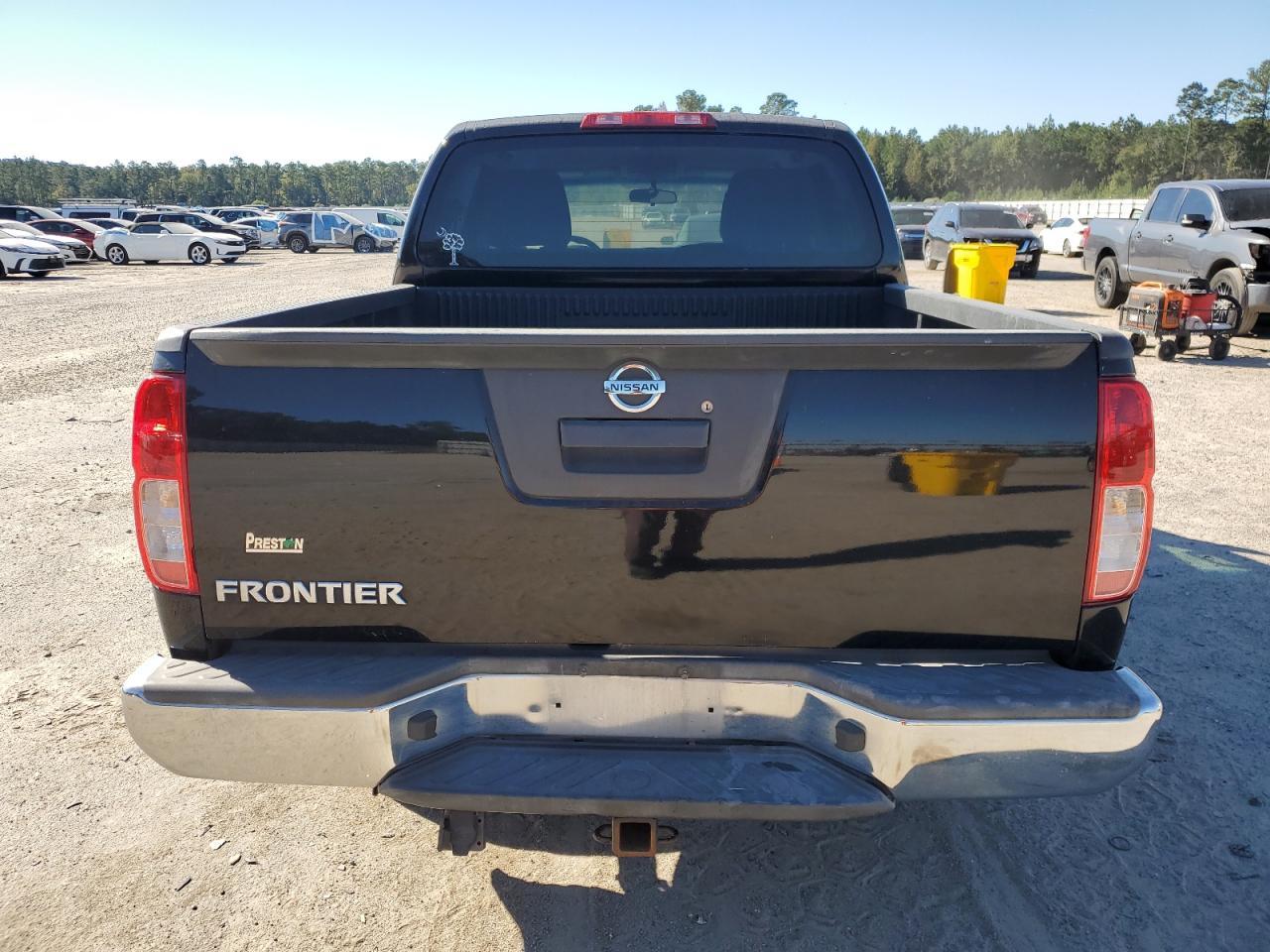 2016 NISSAN Frontier