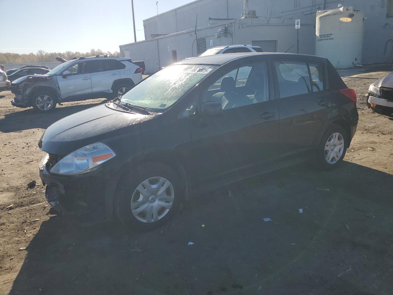 2010 NISSAN VERSA