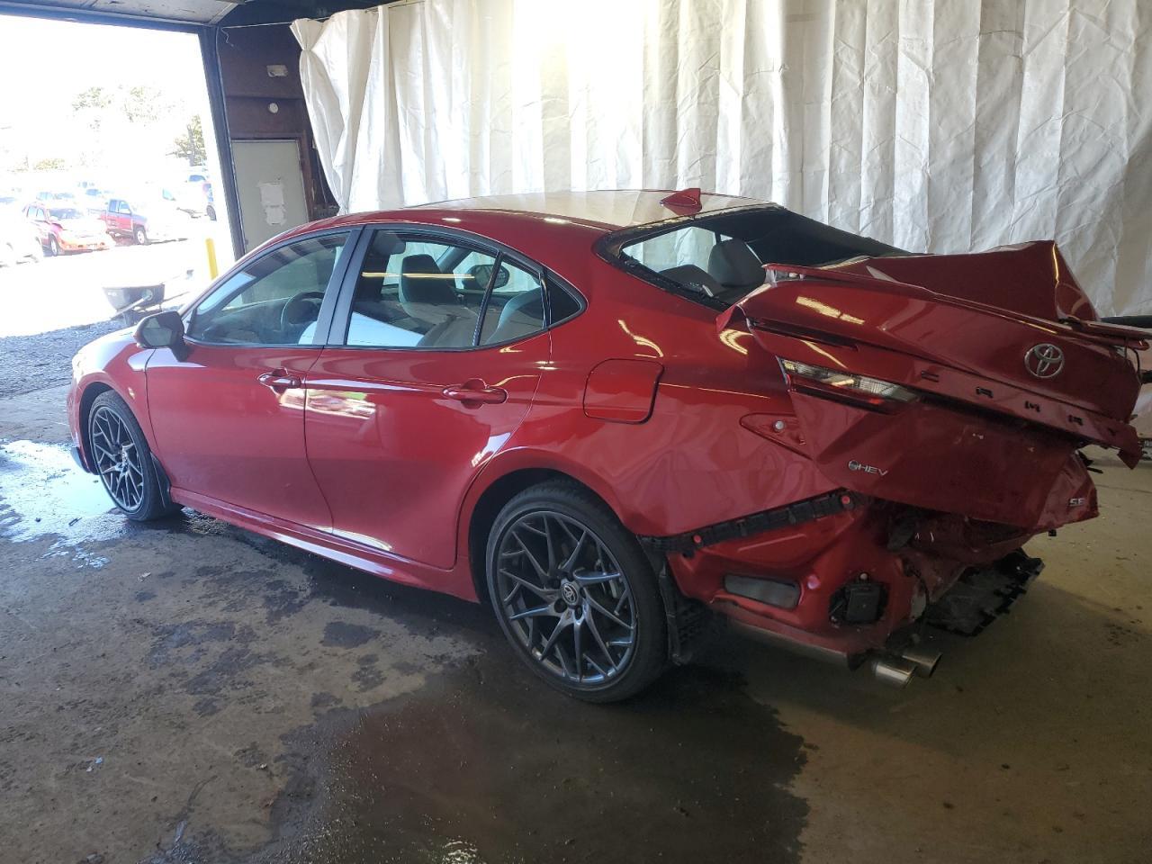 2025 TOYOTA CAMRY